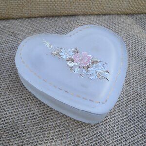 Vintage Viking Glass Floral Heart Trinket Box